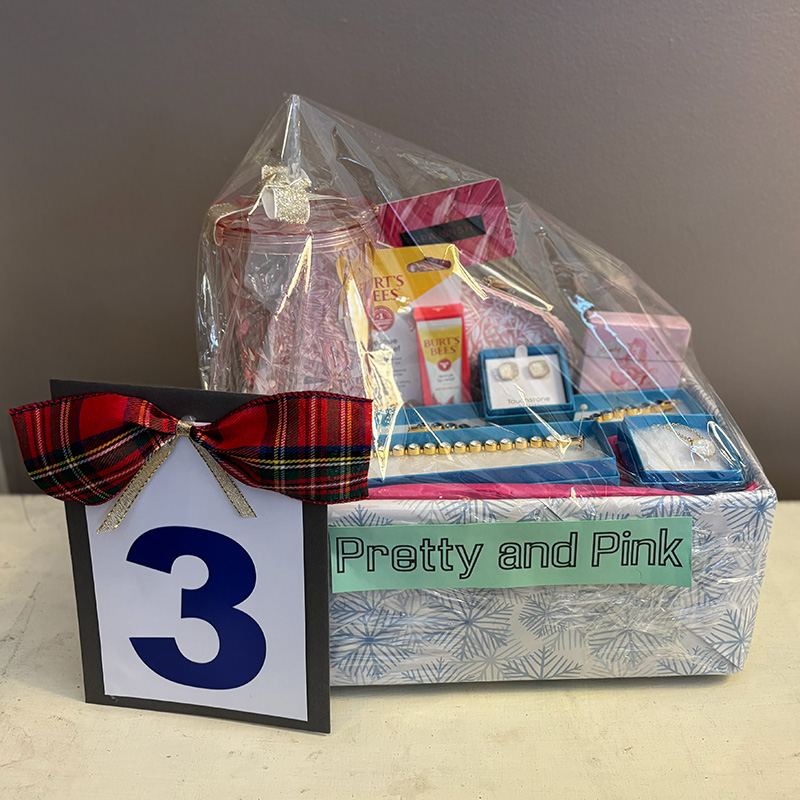 Photograph of a basket from the Holiday Basket Drawing at Wyomissing Public Library