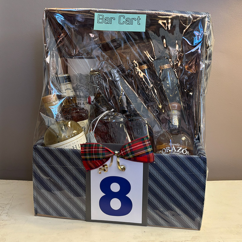 Photograph of a basket from the Holiday Basket Drawing at Wyomissing Public Library