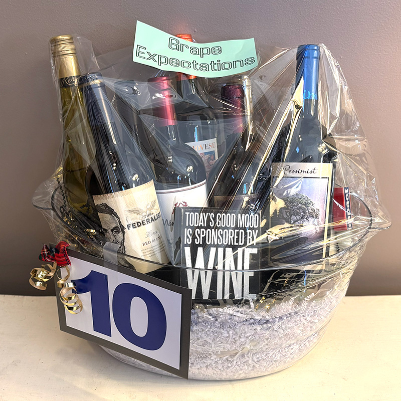 Photograph of a basket from the Holiday Basket Drawing at Wyomissing Public Library